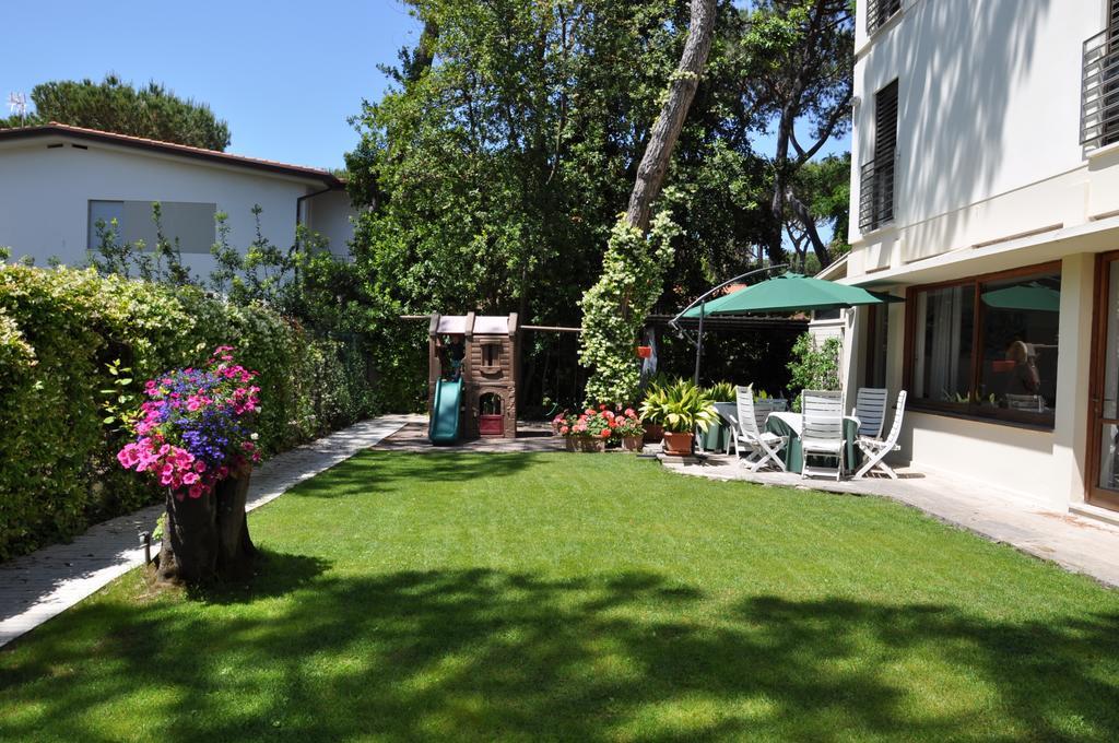 Hotel Etruria Forte dei Marmi Esterno foto