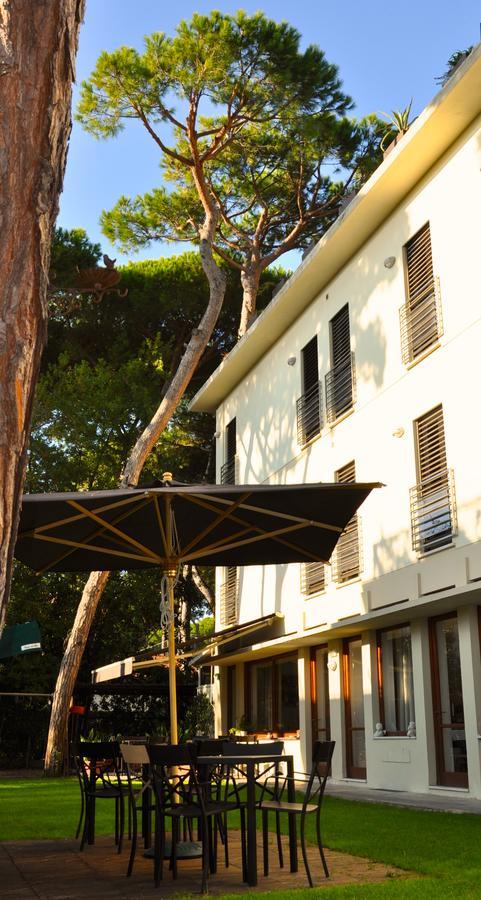 Hotel Etruria Forte dei Marmi Esterno foto